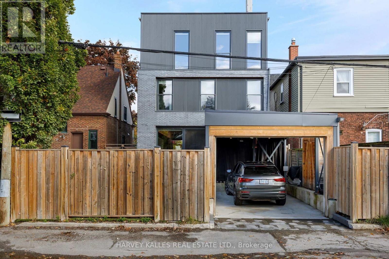 60 Hiltz Avenue, Toronto, Ontario  M4L 2N5 - Photo 27 - E12483203