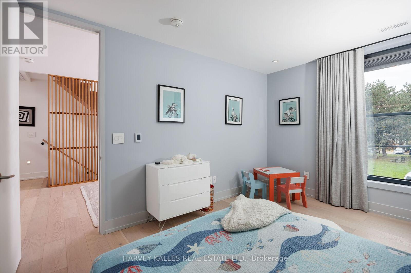 60 Hiltz Avenue, Toronto, Ontario  M4L 2N5 - Photo 31 - E12483203
