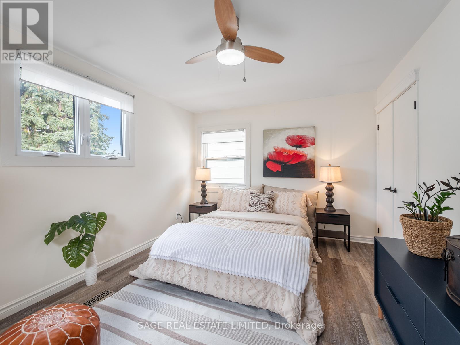 19 Savoy Avenue, Toronto, Ontario  M4C 2X4 - Photo 23 - E12483213