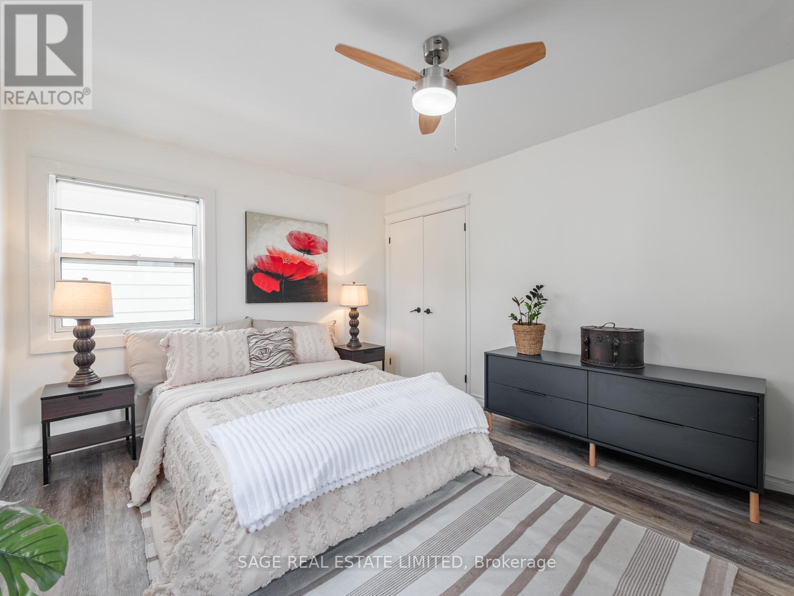 19 Savoy Avenue, Toronto, Ontario  M4C 2X4 - Photo 25 - E12483213