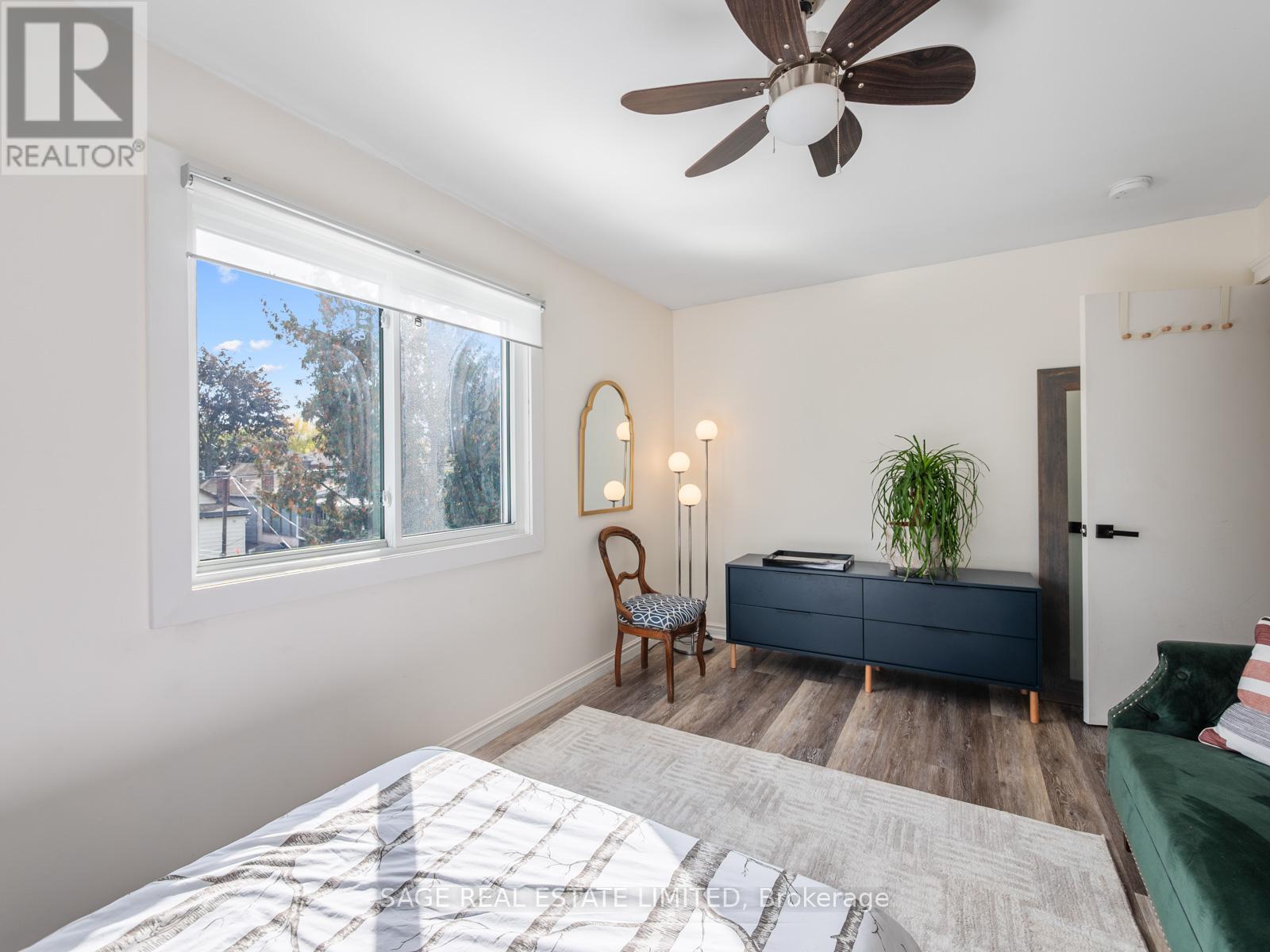 19 Savoy Avenue, Toronto, Ontario  M4C 2X4 - Photo 30 - E12483213