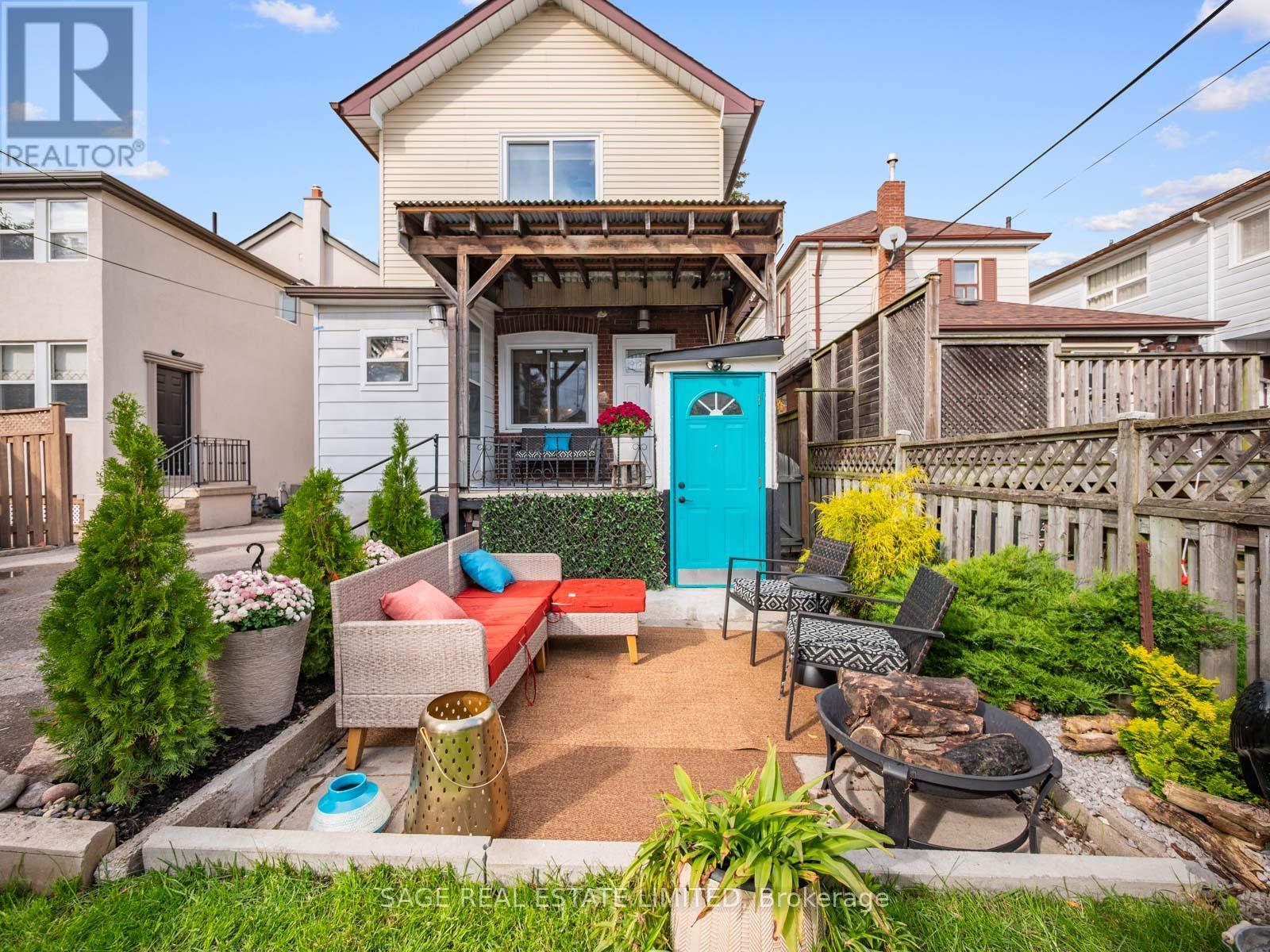 19 Savoy Avenue, Toronto, Ontario  M4C 2X4 - Photo 36 - E12483213