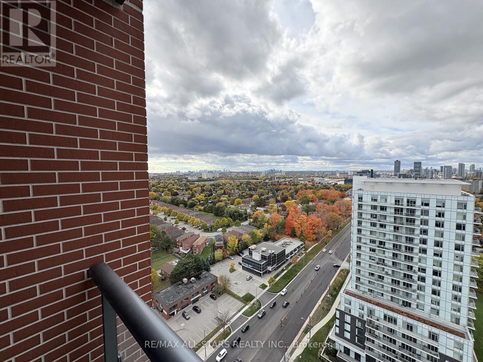 2310 - 3260 Sheppard Avenue E, Toronto, Ontario  M1T 3K3 - Photo 10 - E12483232