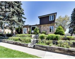 1 KENCLIFF CRESCENT, Toronto, Ontario