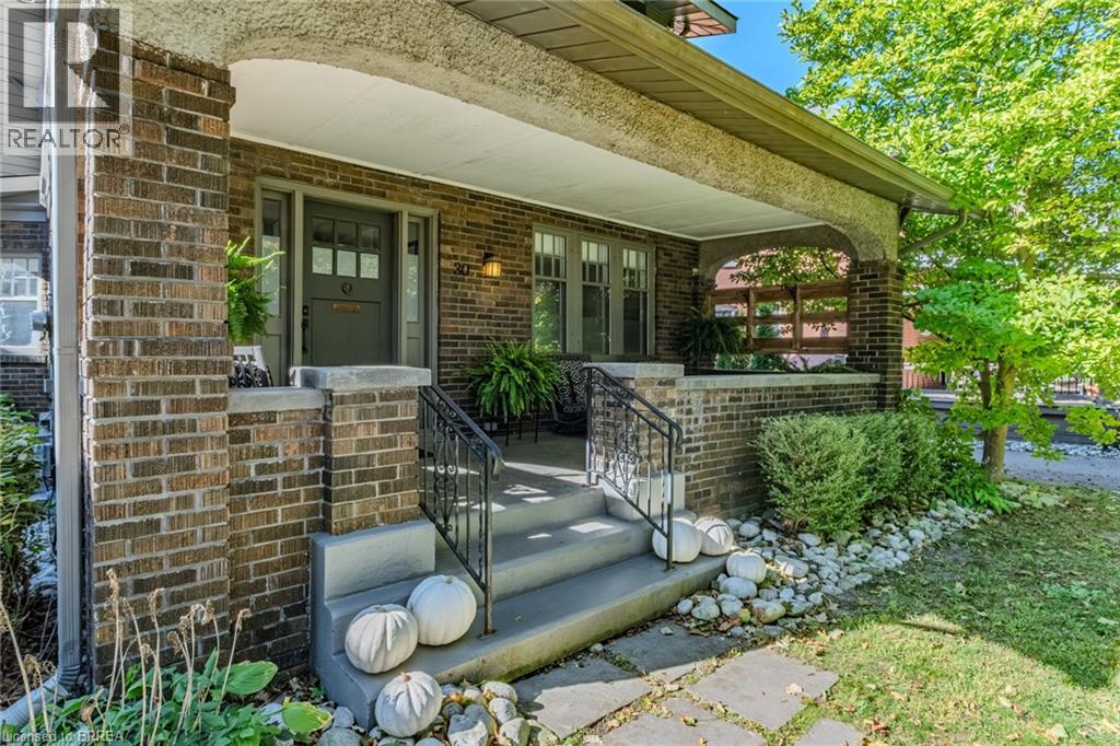 30 Banfield Street, Paris, Ontario  N3L 2Y6 - Photo 3 - 40772116