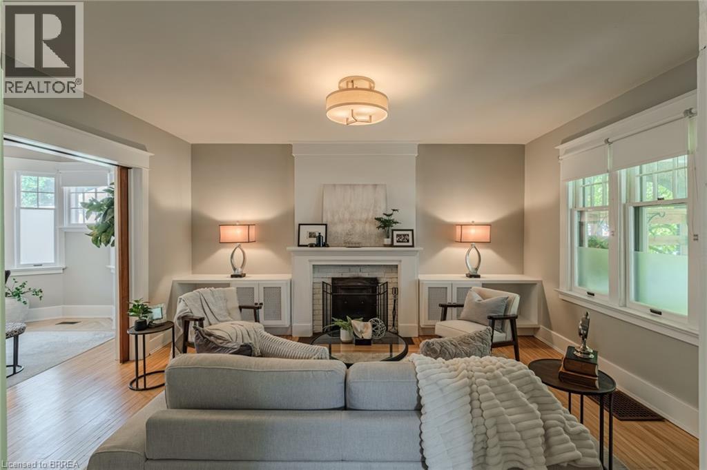 30 Banfield Street, Paris, Ontario  N3L 2Y6 - Photo 8 - 40772116