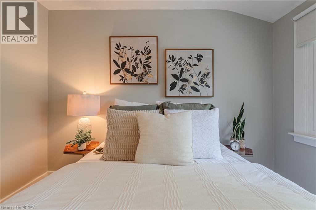 30 Banfield Street, Paris, Ontario  N3L 2Y6 - Photo 24 - 40772116