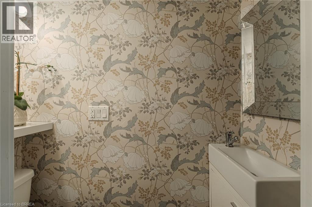 30 Banfield Street, Paris, Ontario  N3L 2Y6 - Photo 20 - 40772116