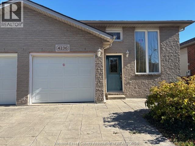 4236 WHISKEY AVENUE, Windsor, Ontario