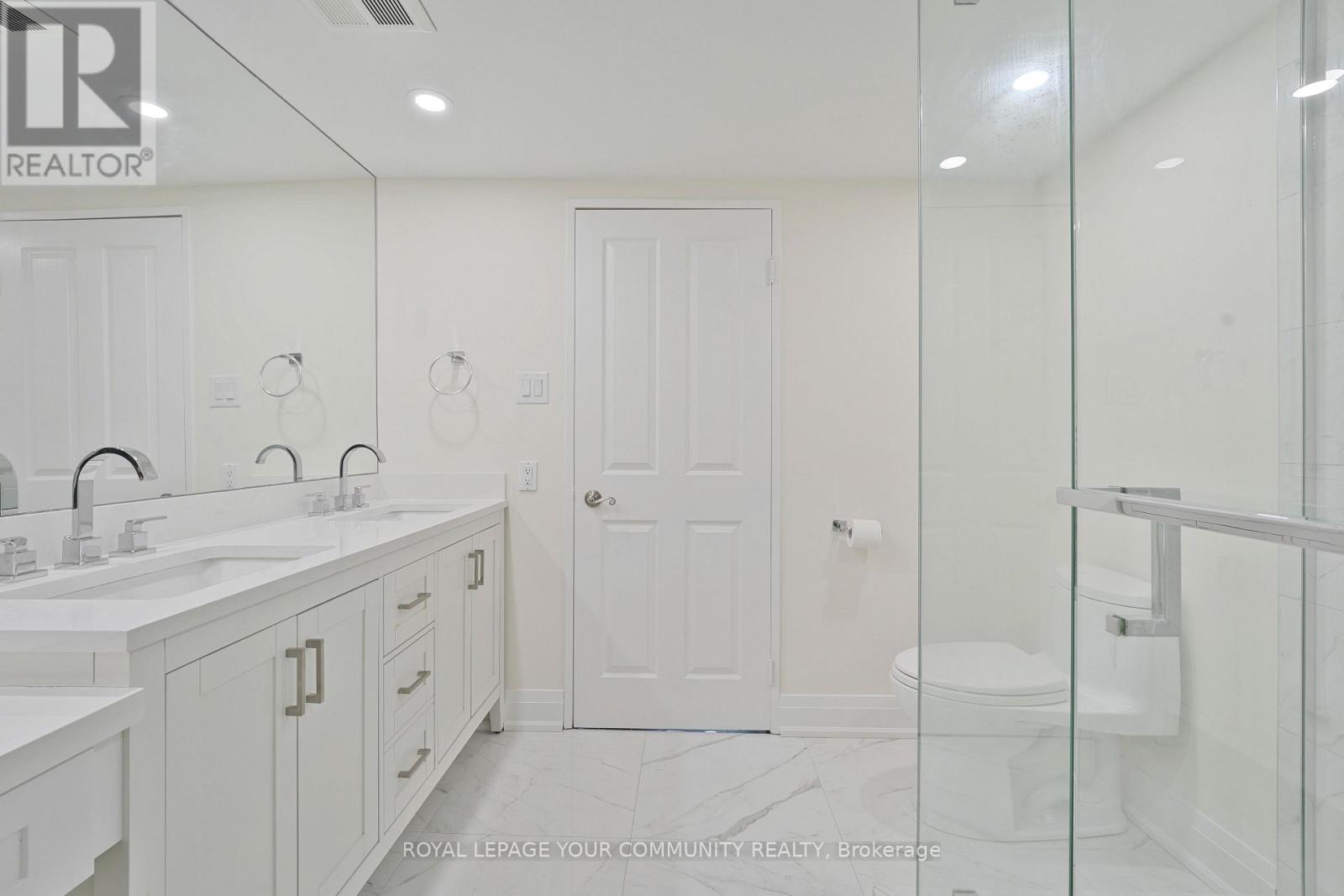 1508 - 120 Promenade Circle, Vaughan, Ontario  L4J 7W9 - Photo 26 - N12483148