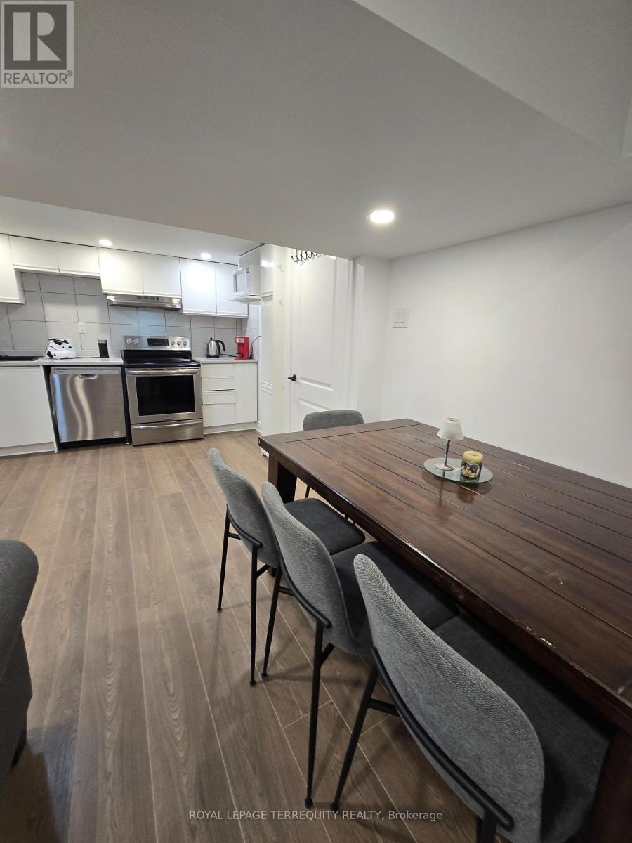 Bsmt - 55 Queens Court, East Gwillimbury, Ontario  L9N 0E8 - Photo 7 - N12483171