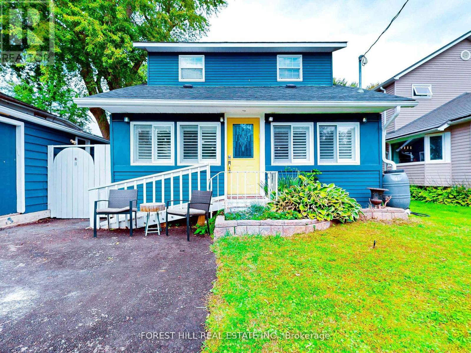 254 Pine Beach Drive, Georgina, Ontario  L4P 2V5 - Photo 2 - N12483174