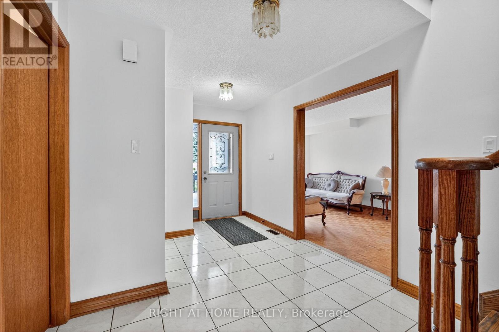 291 Andy Crescent, Vaughan, Ontario  L4H 1C3 - Photo 5 - N12483183