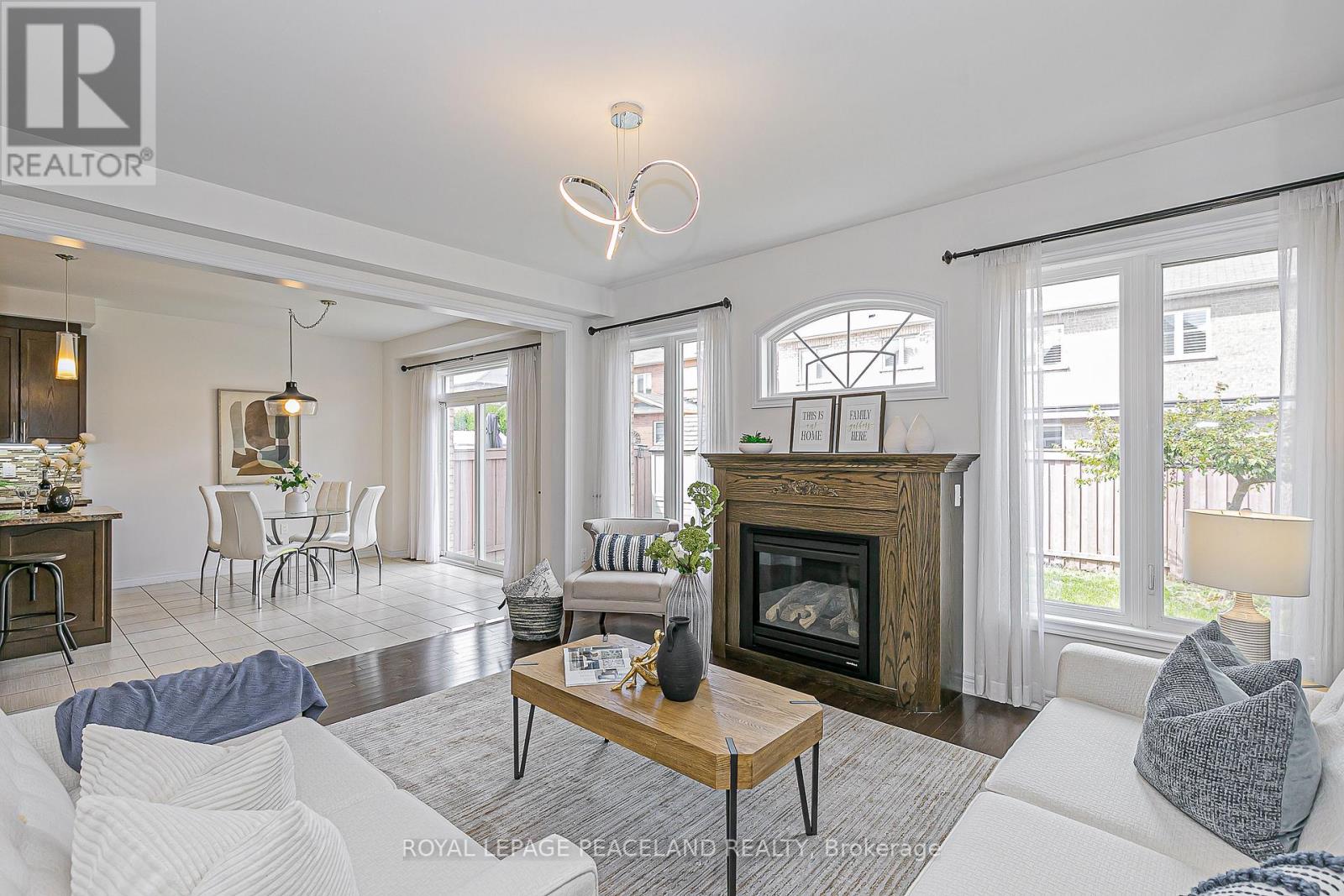 10 Pavlova Crescent, Richmond Hill, Ontario  L4E 0V9 - Photo 9 - N12483215