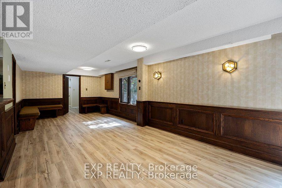 70 Hemingway Crescent, Markham, Ontario  L3R 2V6 - Photo 26 - N12483235