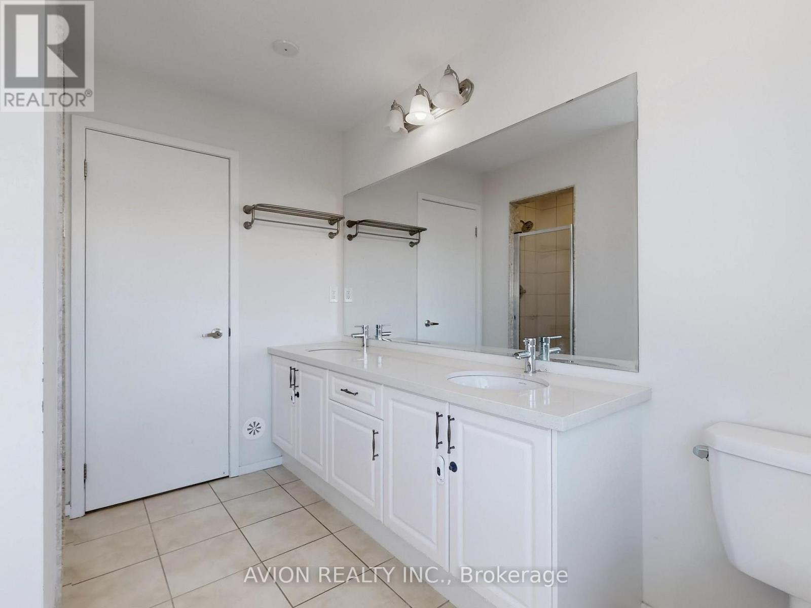 35 Thomas Armstrong Lane, Richmond Hill, Ontario  L4C 5S6 - Photo 27 - N12483240