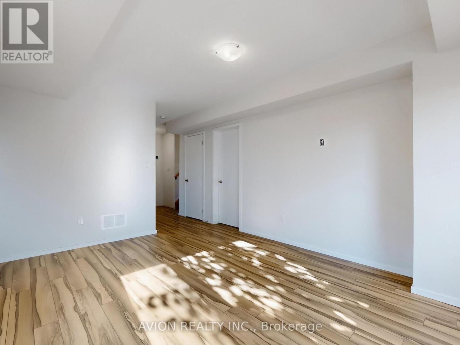 35 Thomas Armstrong Lane, Richmond Hill, Ontario  L4C 5S6 - Photo 39 - N12483240