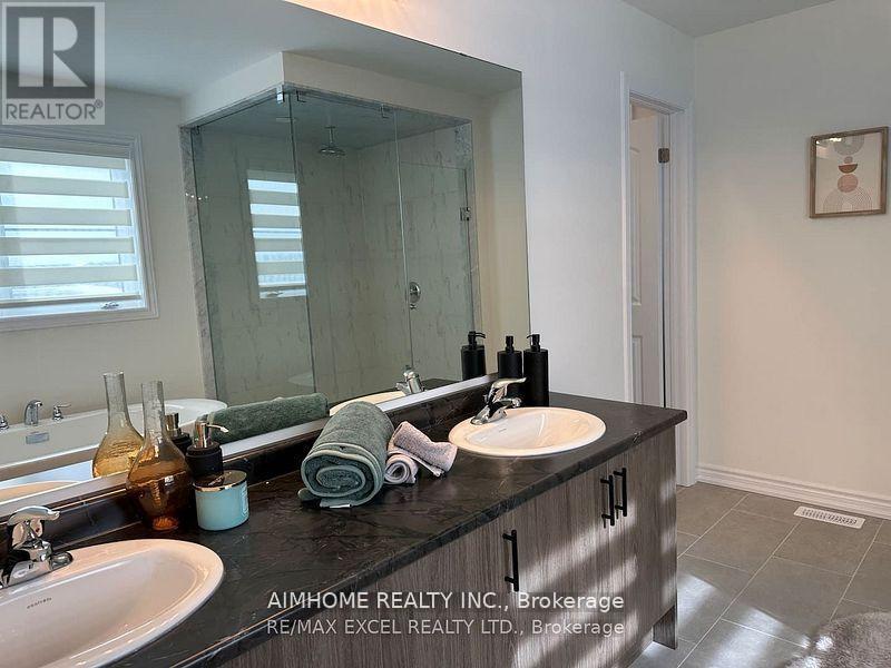 72 Sun Valley Avenue, Wasaga Beach, Ontario  L9Z 0N8 - Photo 2 - S12483113