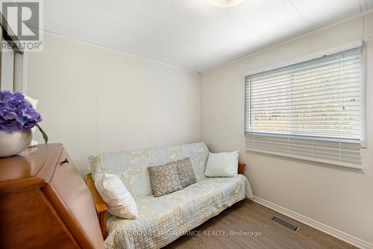 36 - 1871 Oxford Avenue, Elizabethtown-Kitley, Ontario  K6V 7B5 - Photo 19 - X12483288