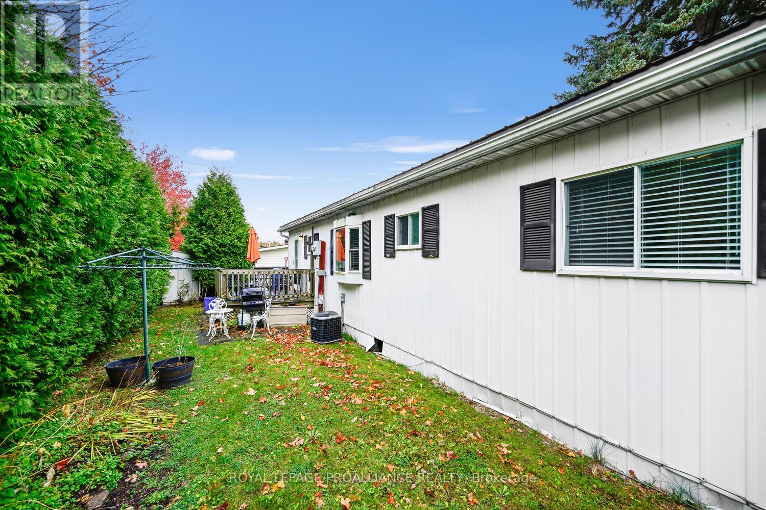 36 - 1871 Oxford Avenue, Elizabethtown-Kitley, Ontario  K6V 7B5 - Photo 22 - X12483288