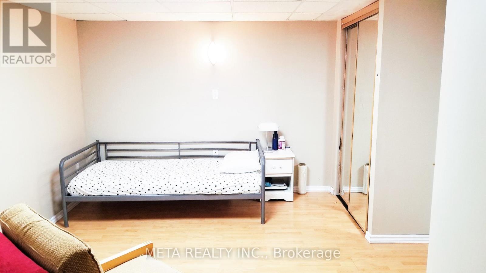 108 Lent Crescent, Brampton, Ontario  L6Y 4X7 - Photo 19 - W12480688