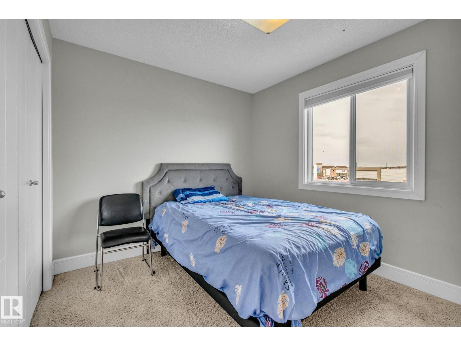16404 12 Av Sw, Edmonton, Alberta  T6W 3K4 - Photo 13 - E4463604