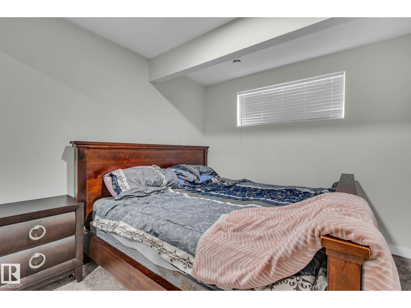 16404 12 Av Sw, Edmonton, Alberta  T6W 3K4 - Photo 19 - E4463604