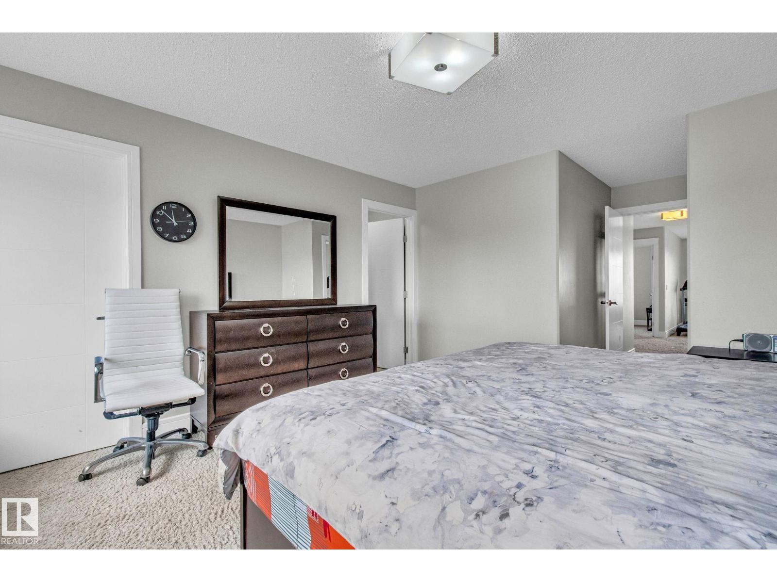 16404 12 Av Sw, Edmonton, Alberta  T6W 3K4 - Photo 9 - E4463604
