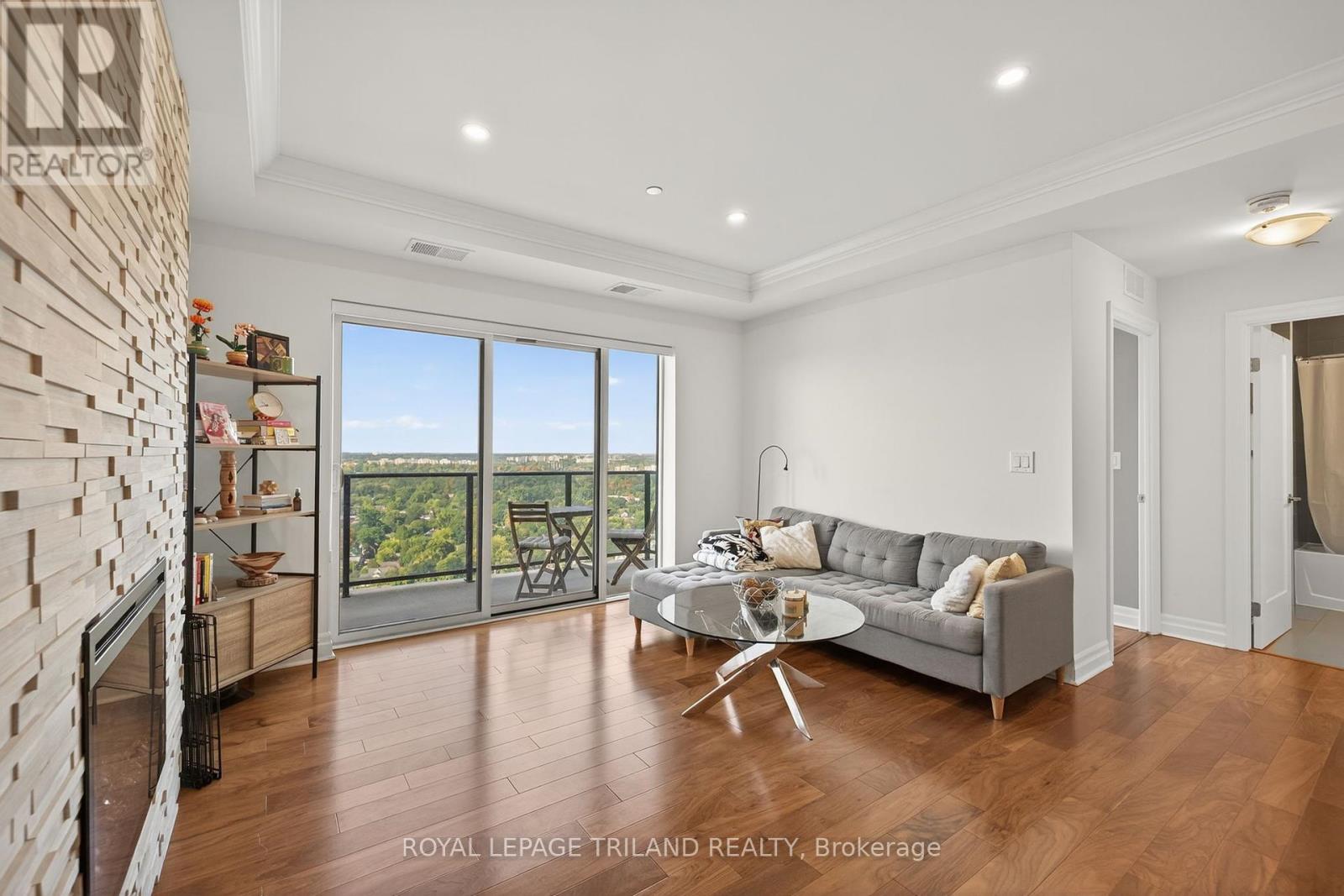 2308 - 505 Talbot Street, London East, Ontario  N6A 2S6 - Photo 14 - X12432416