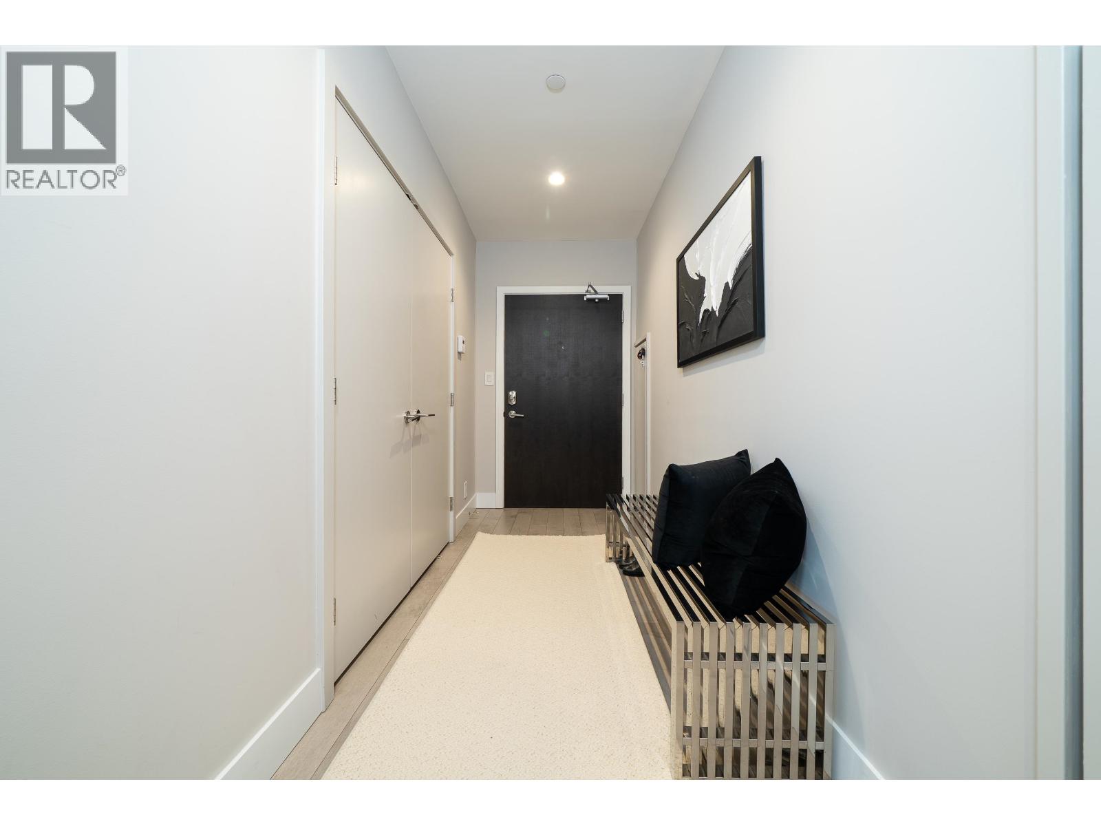2302 125 E 14th Street, North Vancouver, British Columbia  V7E 0E6 - Photo 16 - R3061953