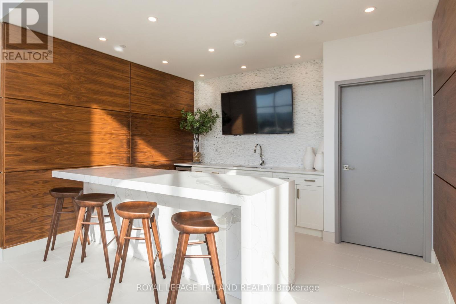 2308 - 505 Talbot Street, London East, Ontario  N6A 2S6 - Photo 35 - X12432416