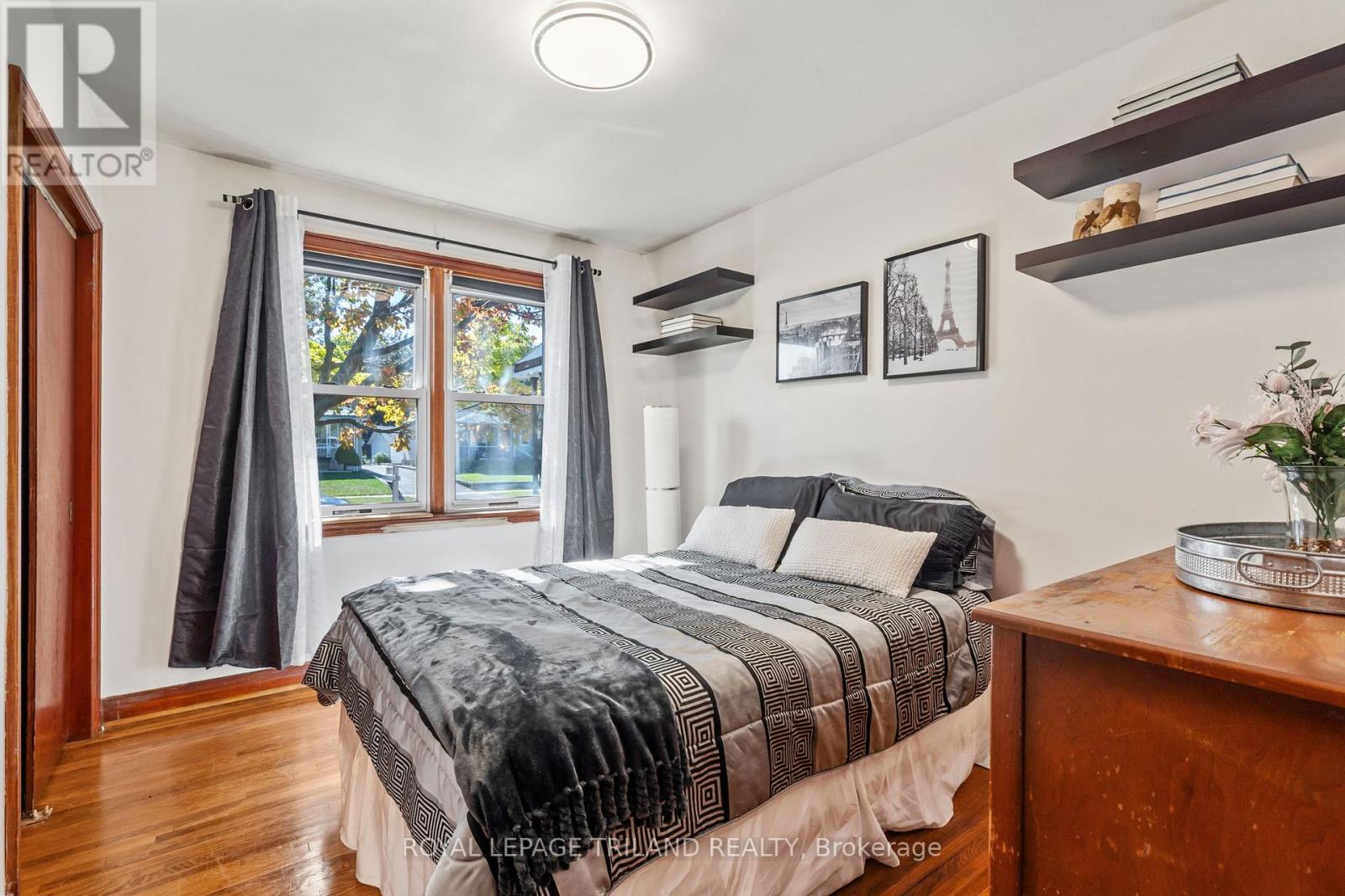 Photo 23 of 46 for 1842 Dumont Street