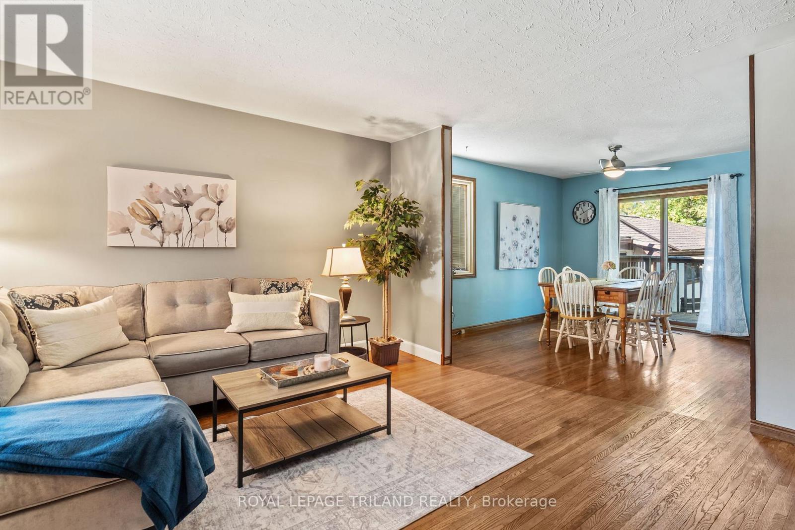 Photo 8 of 46 for 1842 Dumont Street