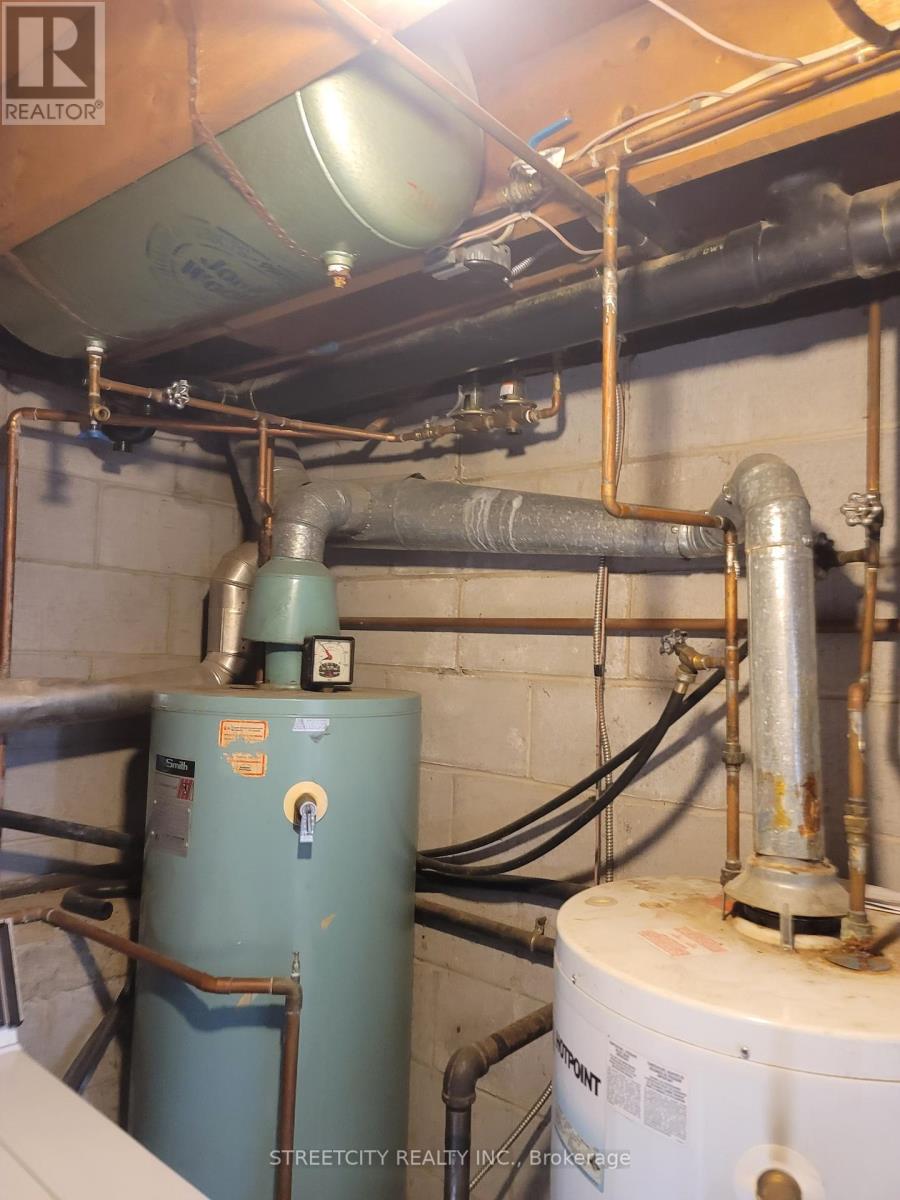 156 Maple Street, West Elgin, Ontario  N0L 2C0 - Photo 26 - X12442240