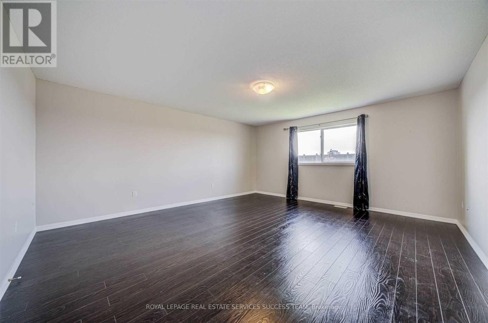1138 Bonin Crescent, Milton, Ontario  L9T 0B2 - Photo 27 - W12483133