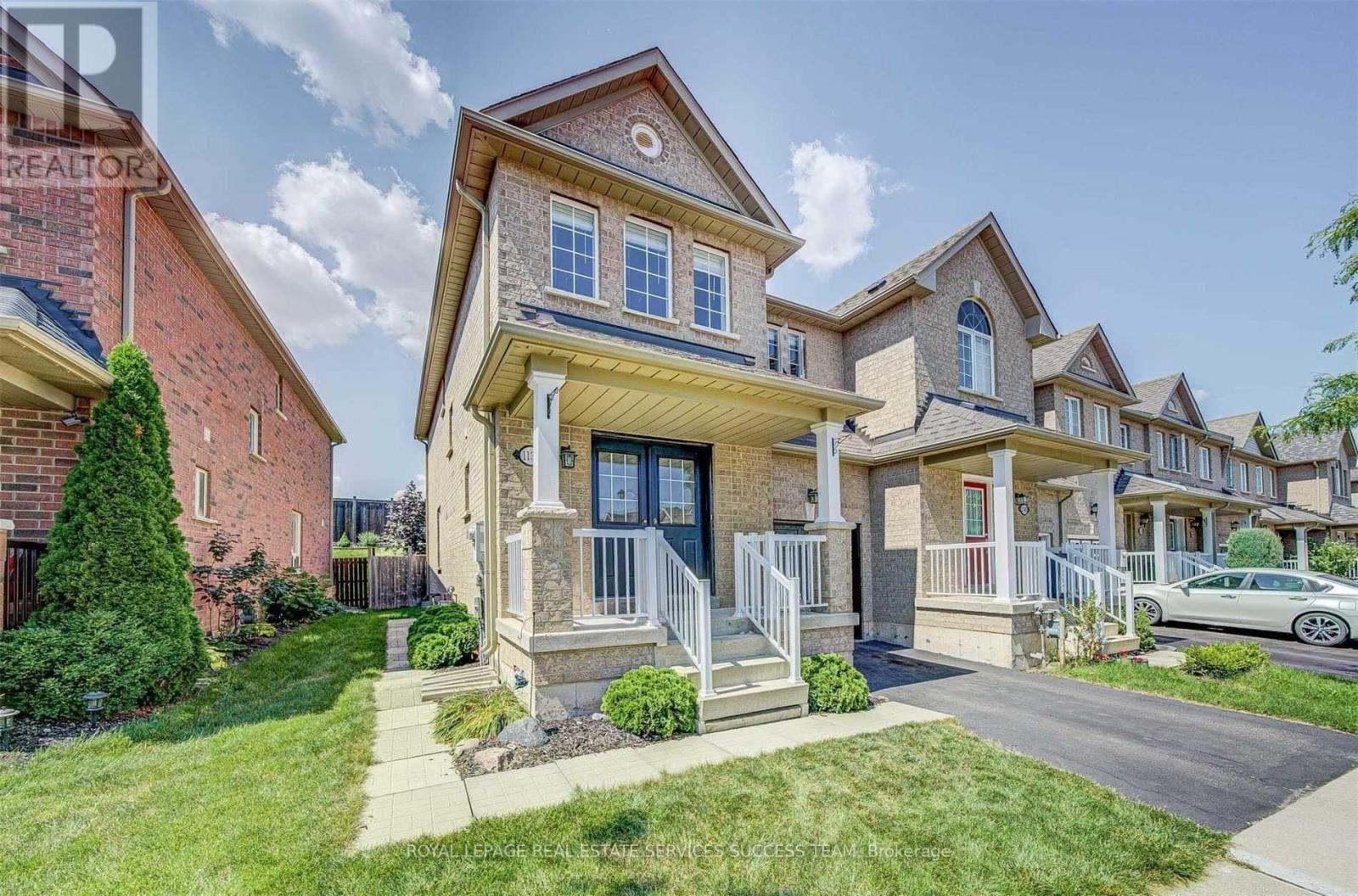1138 Bonin Crescent, Milton, Ontario  L9T 0B2 - Photo 3 - W12483133