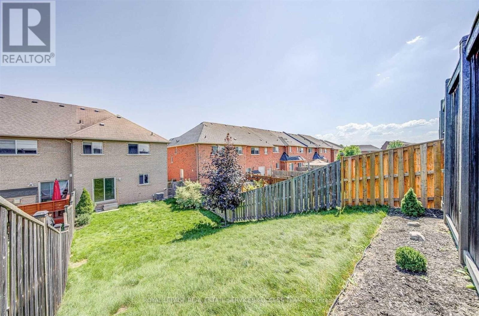 1138 Bonin Crescent, Milton, Ontario  L9T 0B2 - Photo 39 - W12483133