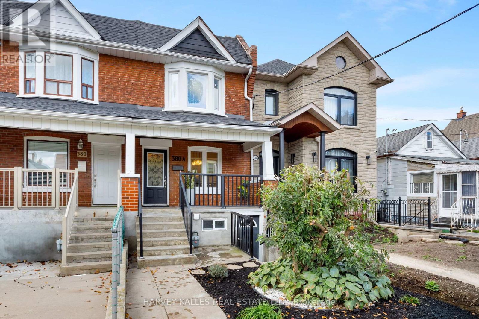 380a Westmoreland Avenue, Toronto, Ontario  M6H 3A7 - Photo 2 - W12483185