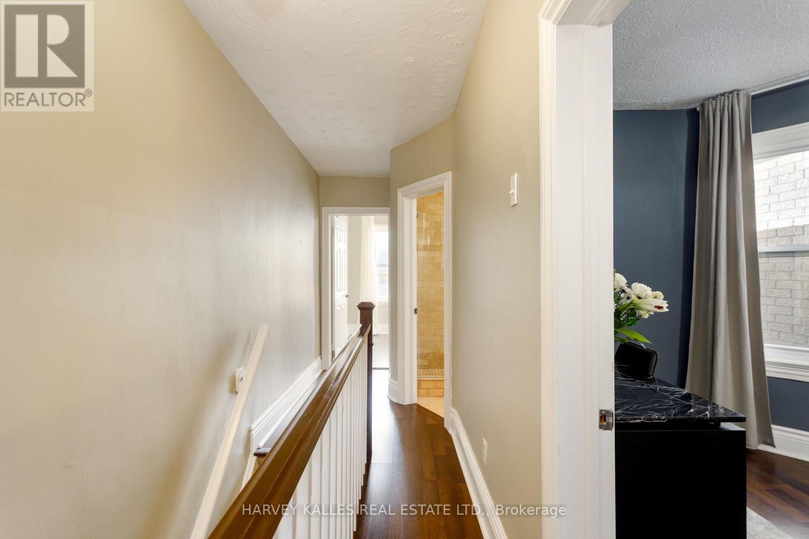 380a Westmoreland Avenue, Toronto, Ontario  M6H 3A7 - Photo 22 - W12483185