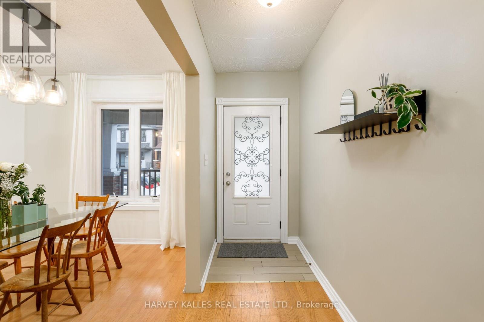 380a Westmoreland Avenue, Toronto, Ontario  M6H 3A7 - Photo 5 - W12483185