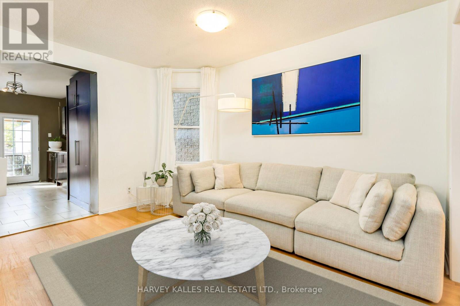 380a Westmoreland Avenue, Toronto, Ontario  M6H 3A7 - Photo 8 - W12483185