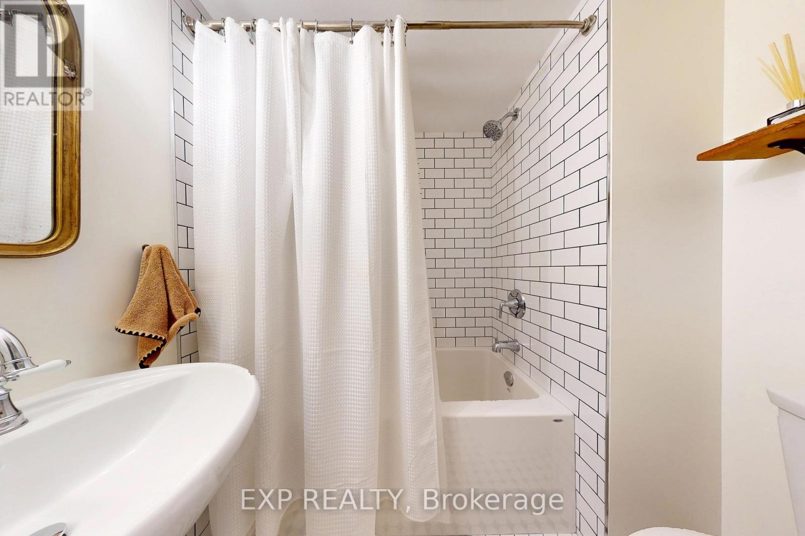 28 - 6699 Falconer Drive, Mississauga, Ontario  L5N 2E3 - Photo 26 - W12483210