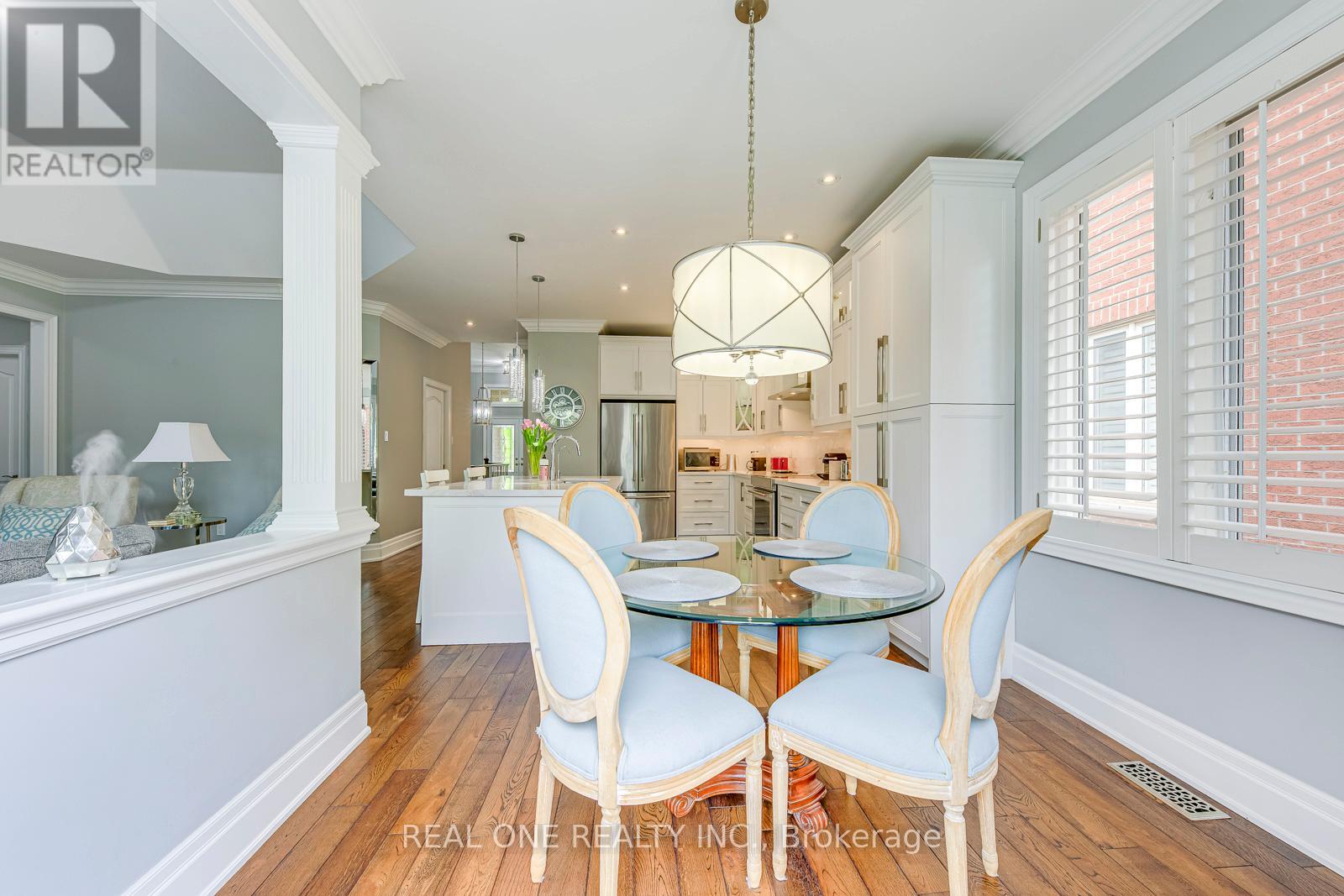 1205 Kestell Boulevard, Oakville, Ontario  L6H 0A9 - Photo 18 - W12483219