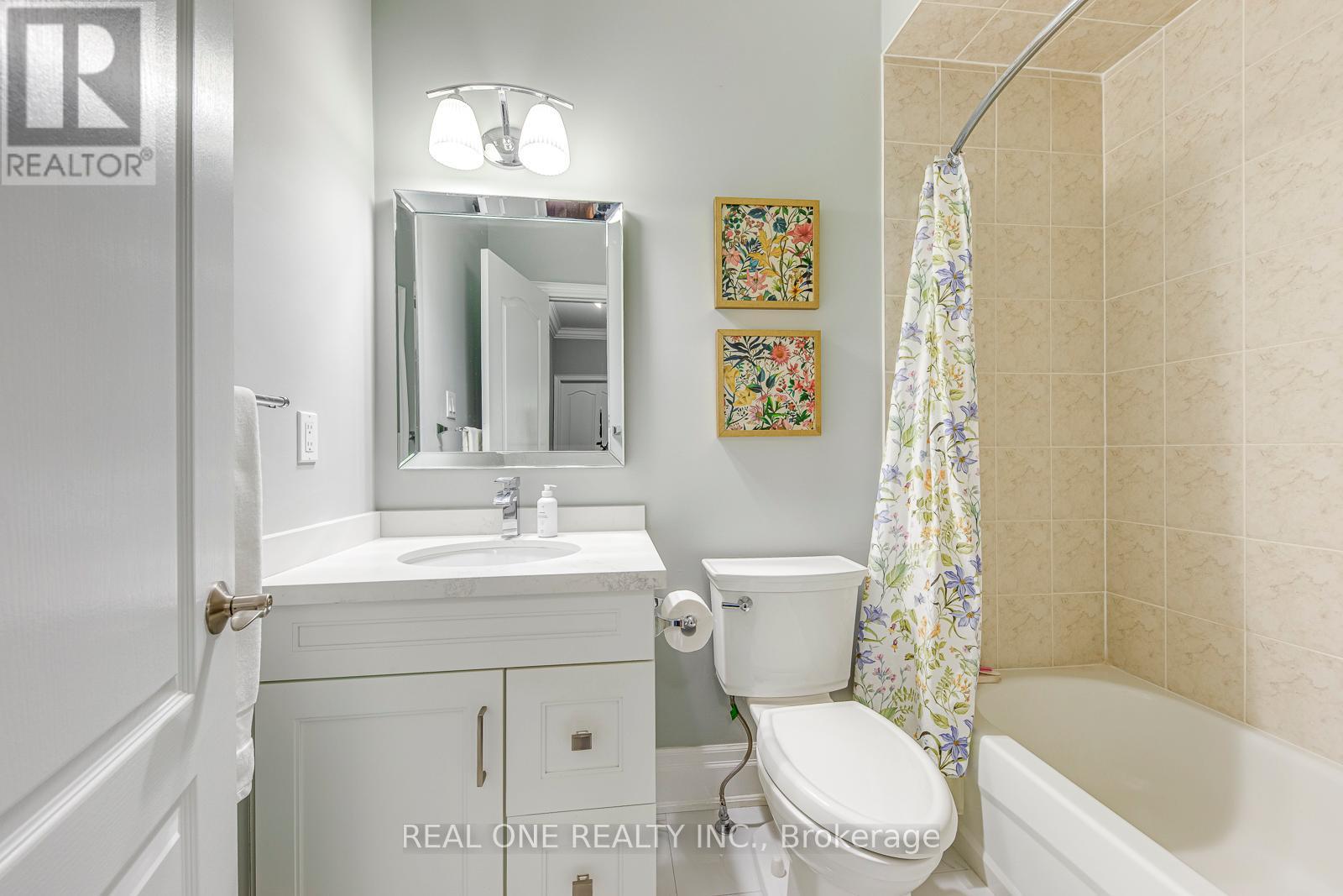 1205 Kestell Boulevard, Oakville, Ontario  L6H 0A9 - Photo 31 - W12483219