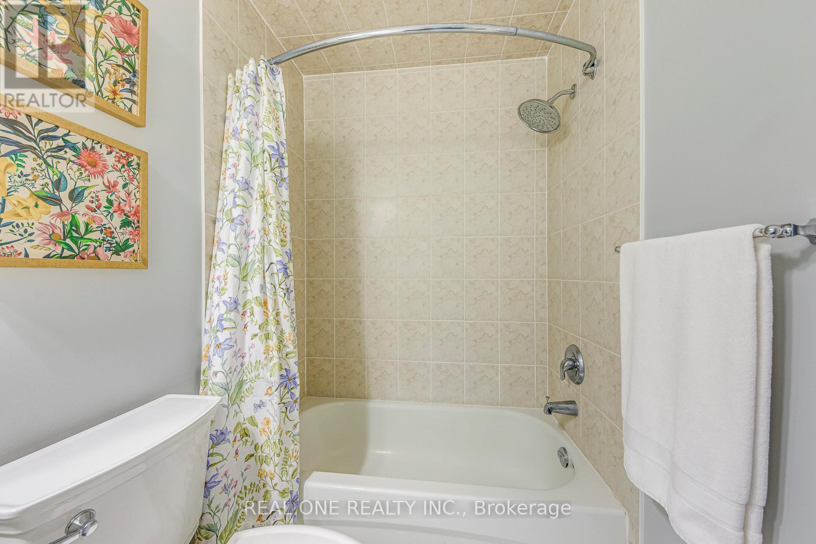 1205 Kestell Boulevard, Oakville, Ontario  L6H 0A9 - Photo 32 - W12483219