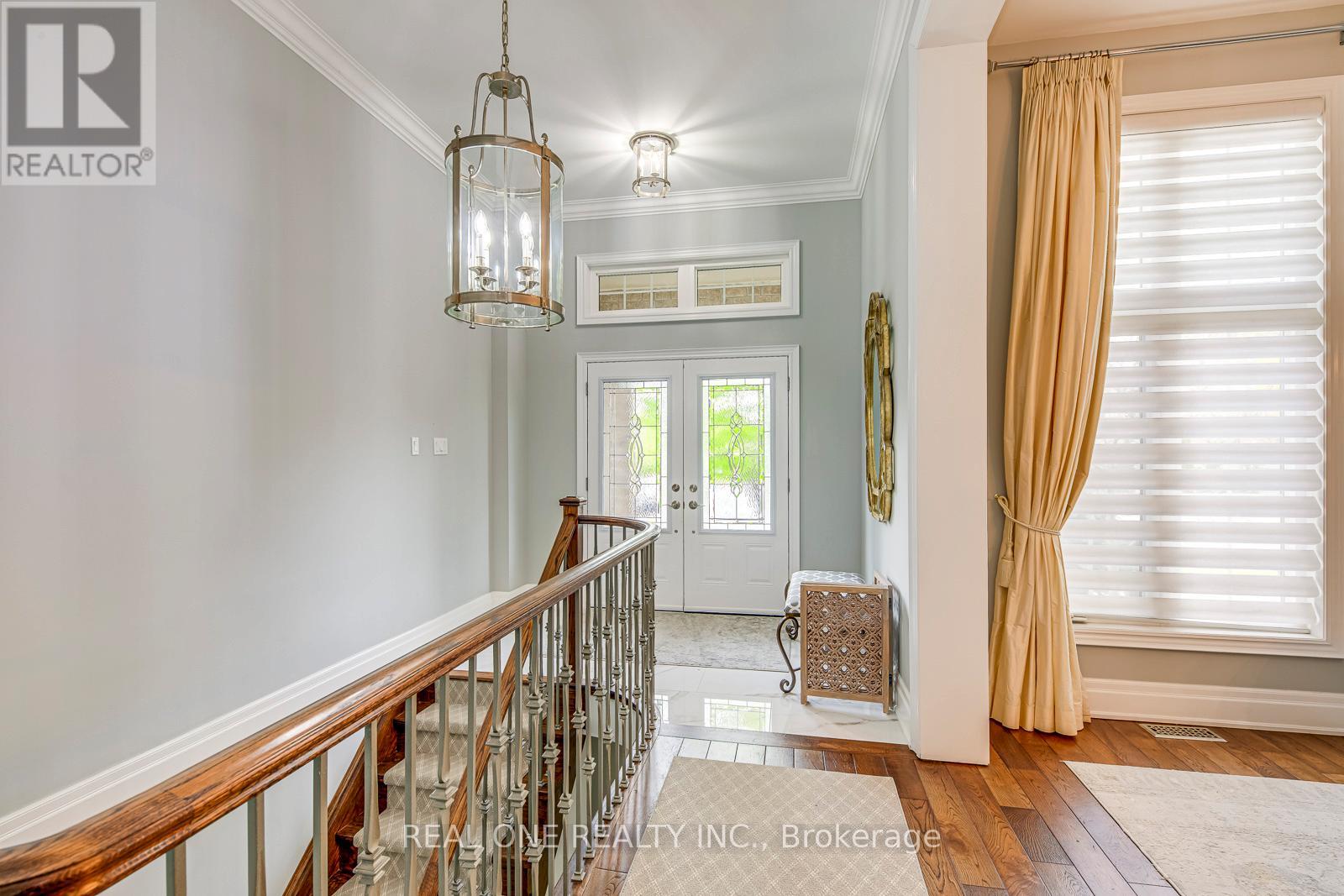 1205 Kestell Boulevard, Oakville, Ontario  L6H 0A9 - Photo 7 - W12483219