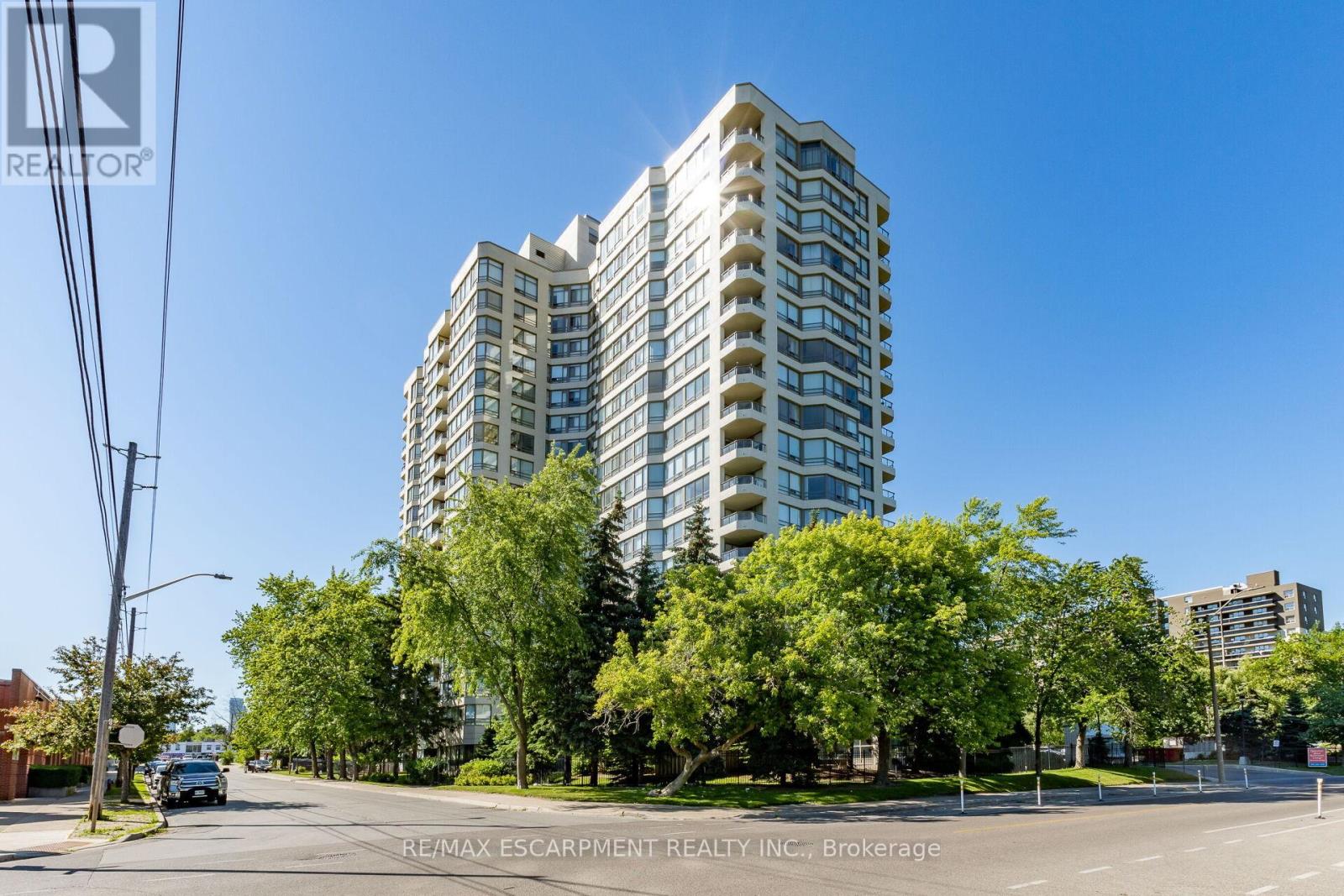 306 - 75 KING STREET E, Mississauga, Ontario