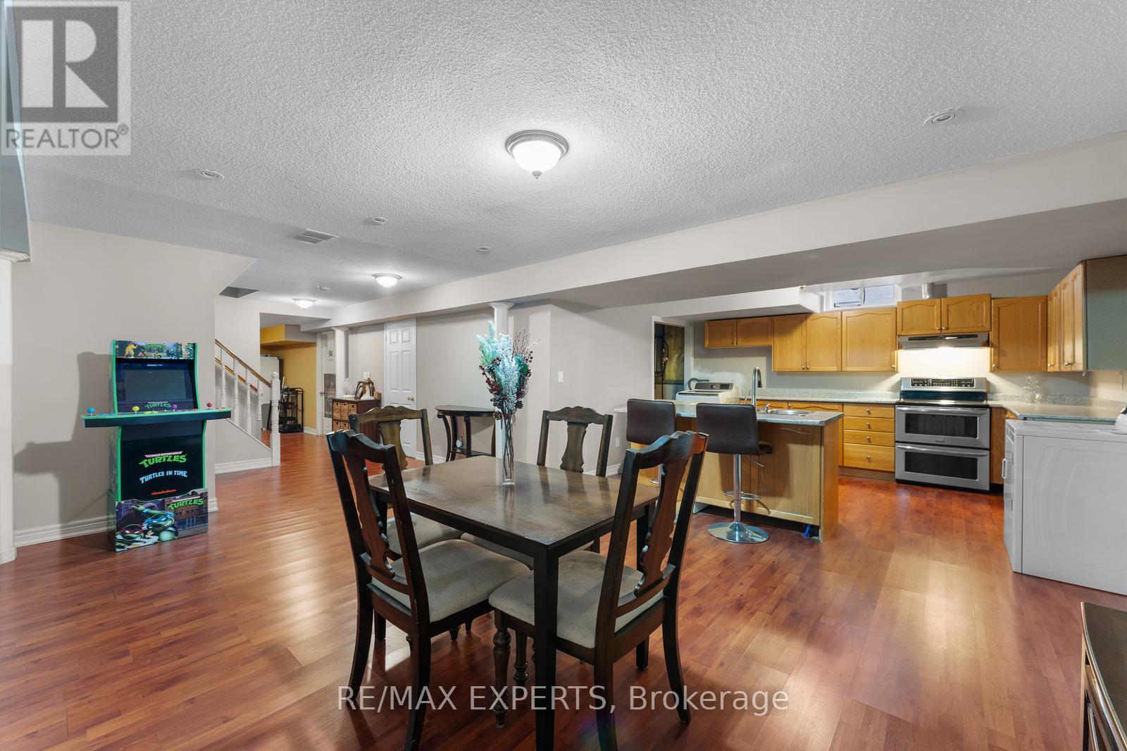 14 Plateau Drive, Brampton, Ontario  L6R 3G5 - Photo 32 - W12483231