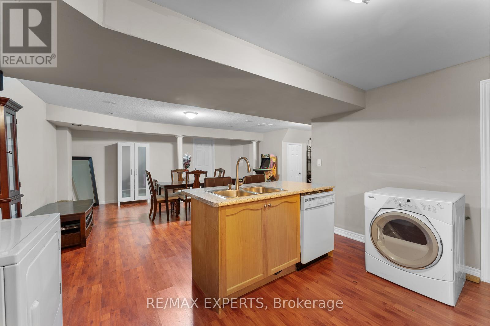 14 Plateau Drive, Brampton, Ontario  L6R 3G5 - Photo 34 - W12483231