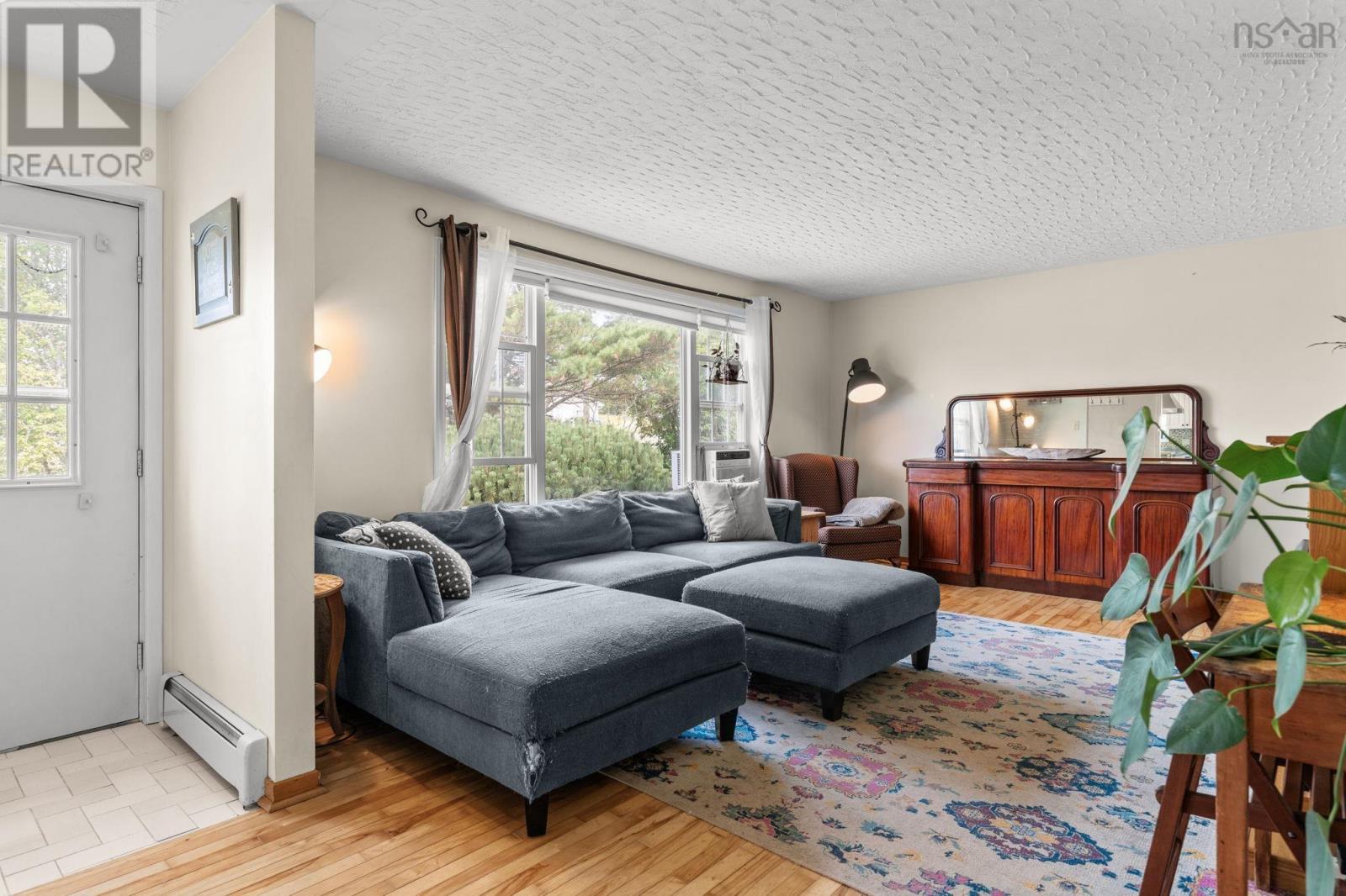 12 Upper Brookfield Road, Brookfield, Nova Scotia  B0N 1C0 - Photo 4 - 202520479